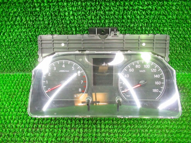 【中古】中古部品 NV350キャラバン VR2E26 ｽﾋﾟｰﾄﾞﾒｰﾀｰ 【3330210100-000038067861400】 10,419円