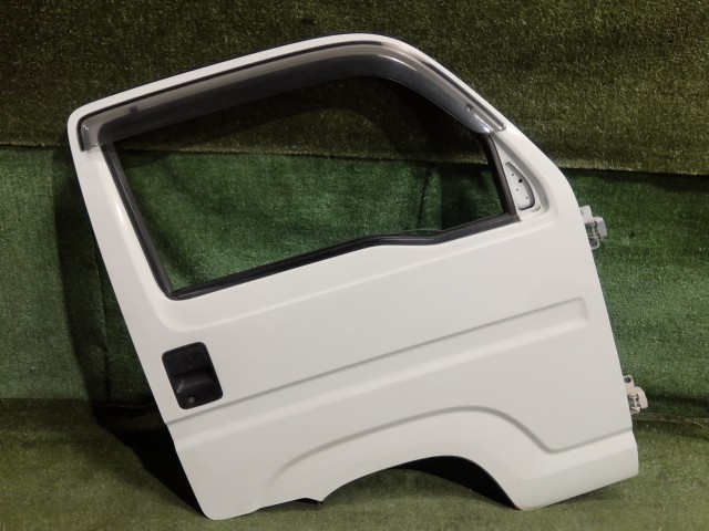 【中古】中古部品 アクティ HA9 右ﾌﾛﾝﾄﾄﾞｱ 【3260300000-260407000213100】