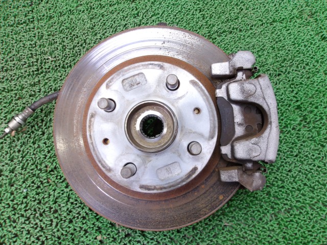 【中古】中古部品 タント LA600S 右ﾌﾛﾝﾄﾅｯｸﾙﾊﾌﾞ 【3310250100-000263012544310】
