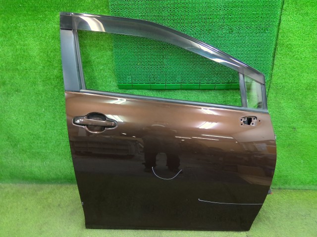 【中古】中古部品 シエンタ NHP170G 右ﾌﾛﾝﾄﾄﾞｱ 【3310540000-000026088413100】 25,582円
