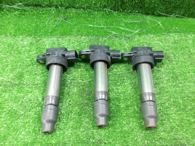 【中古】中古部品 アルト HA25V ｲｸﾞﾆｯｼｮﾝｺｲﾙ 【3330420100-260402000267250】