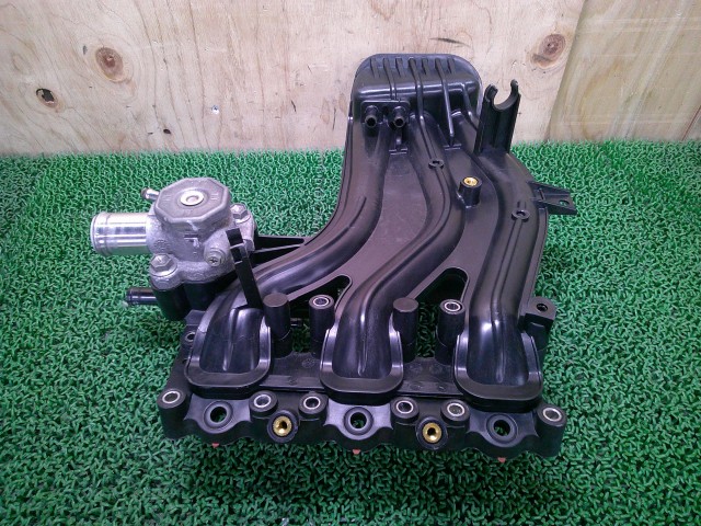 【中古】中古部品 エブリィ DA64V ｲﾝﾃｰｸﾏﾆﾎｰﾙﾄﾞ 【3330660100-000025336320150】