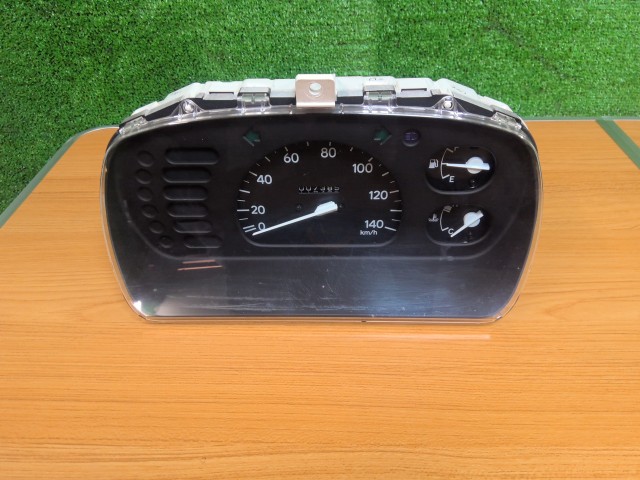 【中古】中古部品 ハイゼット S110P ｽﾋﾟｰﾄﾞﾒｰﾀｰ 【3330990700-202404002161400】