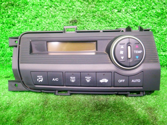 【中古】中古部品 フリード GB3 A/Cｽｲｯﾁﾊﾟﾈﾙ 【3340140100-000026054360900】