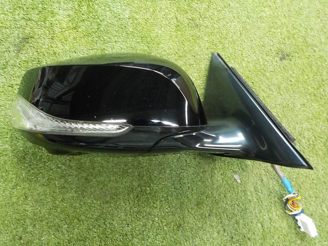 【中古】中古部品 スカイライン HV37 右サイドミラー 【3260200000-260406000113500】