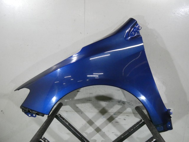 【中古】中古部品 レヴォーグ VM4 左ﾌﾛﾝﾄﾌｪﾝﾀﾞｰ 【3260250000-000026037010700】
