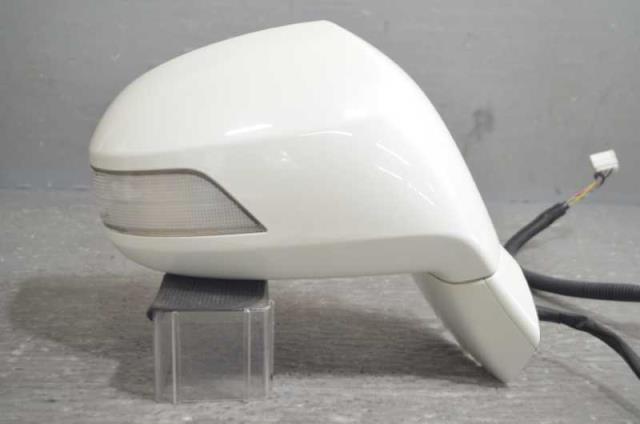 【中古】中古部品 ステップワゴン RG1 右ｻｲﾄﾞﾐﾗｰ 【3310580000-260406000713500】