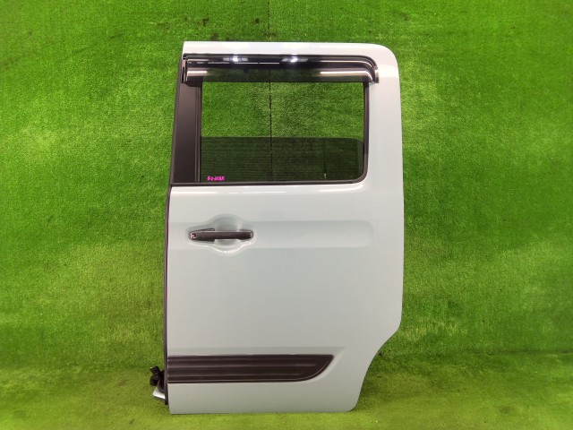 【中古】中古部品 スペーシア MK53S 左ﾘｱﾄﾞｱ 【3330990100-260318000113400】