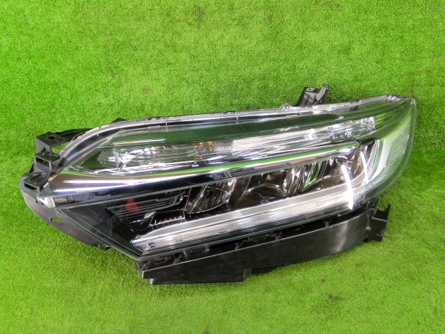 【中古】中古部品 シャトル GP7 左ﾍｯﾄﾞﾗﾝﾌﾟ 【3330990100-260313000210900】