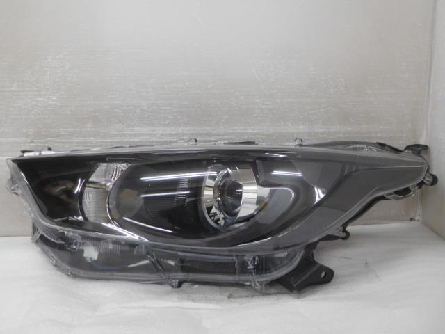【中古】中古部品 ヤリス MXPA10 左ヘッドランプ 【3380050000-000038186310900】