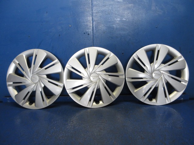 【中古】中古部品 ミライース LA350S ﾎｲｰﾙｷｬｯﾌﾟ 【3310270100-000015307747220】