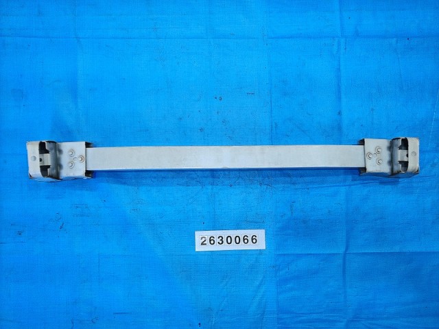 【中古】中古部品 インテグラ DC5 ﾌﾛﾝﾄﾊﾞﾝﾊﾟｰﾎｰｽﾒﾝﾄ 【3310040100-000263006610120】