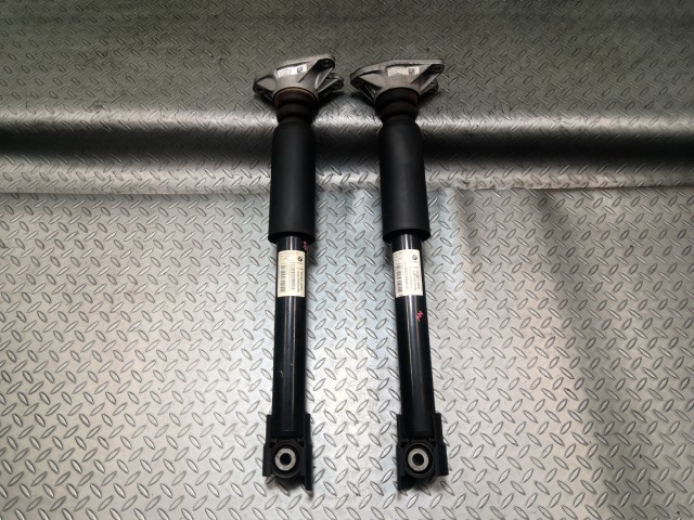 【中古】中古部品 BMW ミニ XS15 ﾘｱｽﾄﾗｯﾄ･ｱﾌﾞｿｰﾊﾞｰｾｯﾄ 【3330990700-202601001551450】