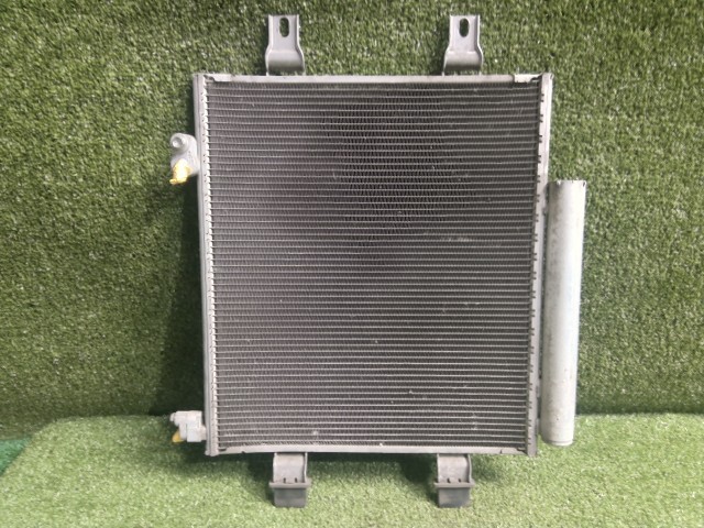 【中古】中古部品 ムーヴ LA150S ｺﾝﾃﾞﾝｻｰ 【3260300000-260414000560600】