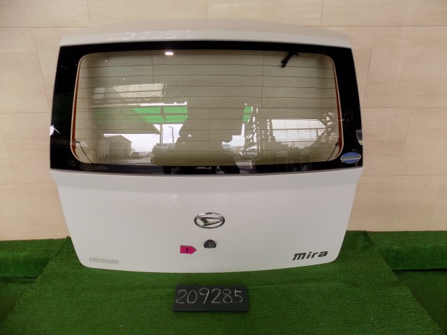 【中古】中古部品 ミラ L250V ﾊﾞｯｸﾄﾞｱ 【3310120100-260414000215800】