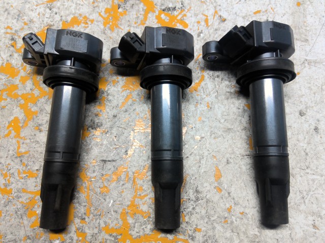 【中古】中古部品 ムーヴラテ L550S ｲｸﾞﾆｯｼｮﾝｺｲﾙ 【3310160100-000004466767250】