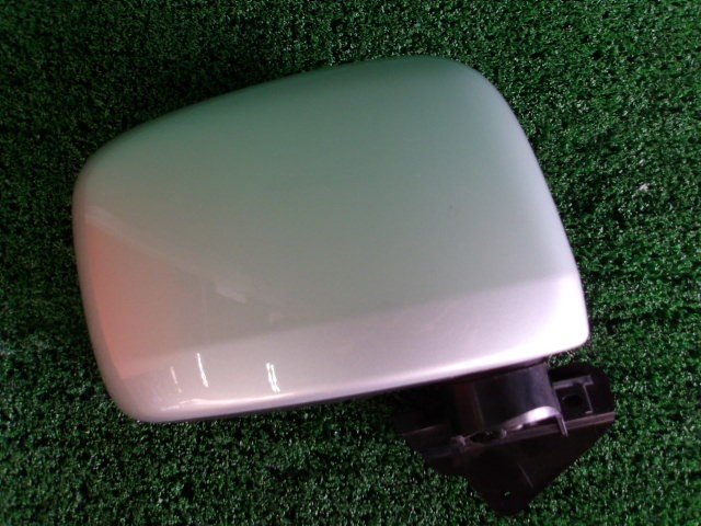 【中古】中古部品 ワゴンＲ MH23S 右ｻｲﾄﾞﾐﾗｰ 【3310420000-000002418513500】