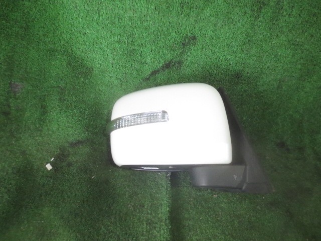 【中古】中古部品 デリカＤ2 MB15S 右ｻｲﾄﾞﾐﾗｰ 【3340240100-202600002713500】