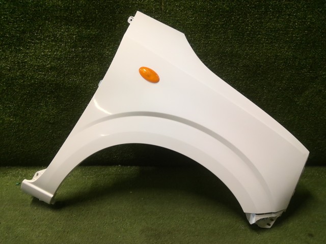 【中古】中古部品 アルト HA36S 右ﾌﾛﾝﾄﾌｪﾝﾀﾞｰ 【3260460000-260410000310600】