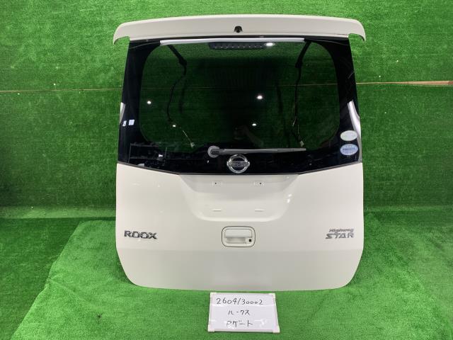 【中古】中古部品 ルークス ML21S ﾊﾞｯｸﾄﾞｱ 【3330991000-260413000215800】
