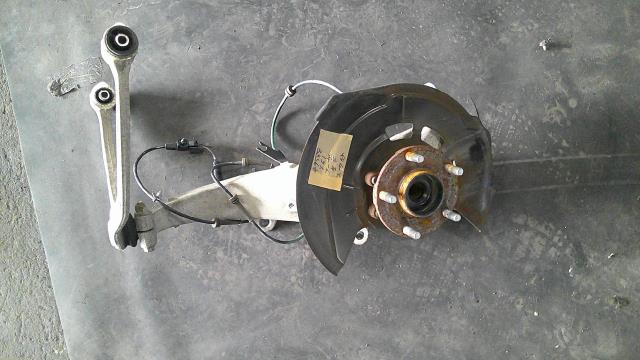 【中古】中古部品 フーガ Y51 左ﾌﾛﾝﾄﾅｯｸﾙﾊﾌﾞ 【3500080000-250618000944340】
