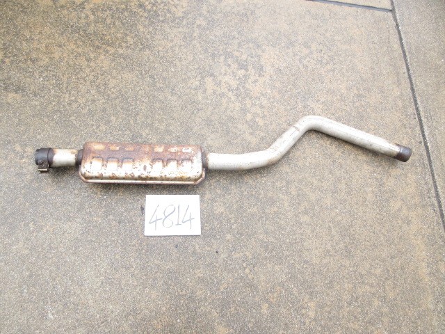 【中古】中古部品 ジープ チェロキー KL24 ｴｷｿﾞｰｽﾄｾﾝﾀｰﾏﾌﾗｰ 【3500170000-260415503422300】