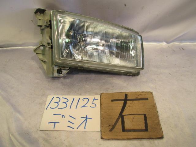 【中古】中古部品 デミオ DW3W 右ﾍｯﾄﾞﾗﾝﾌﾟ 【3310220100-001040860910800】