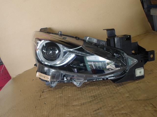 【中古】中古部品 アクセラ BM5FS 右ヘッドランプ 【3340220100-000226049410800】|e-cleマート