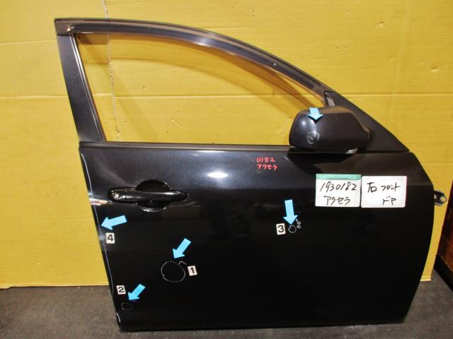 【中古】中古部品 アクセラ BK5P 右ﾌﾛﾝﾄﾄﾞｱ 【3310220100-001512914613100】