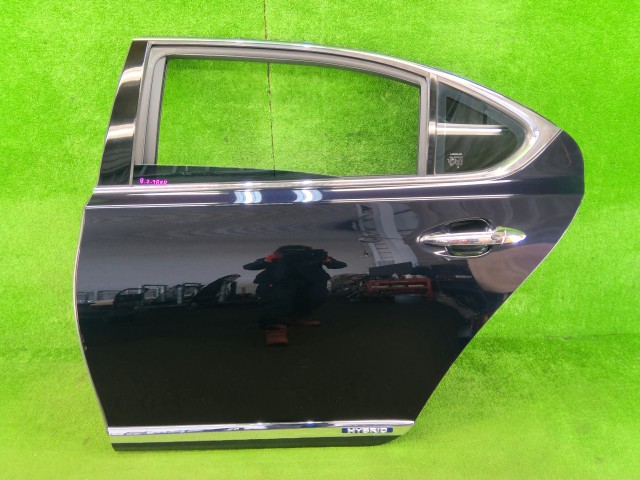 【中古】中古部品 レクサス LS UVF46 左ﾘｱﾄﾞｱ 【3330990100-260224000113400】｜e-cleマート