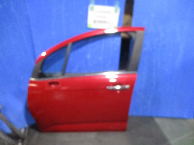 【中古】中古部品 シトロエン C3 A55F01 左ﾌﾛﾝﾄﾄﾞｱ 【3310220100-000213049713200】｜e-cleマート