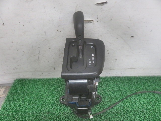 【中古】中古部品 エブリィ DA17V ｼﾌﾄﾚﾊﾞｰ 【3330380100-000038008737850】｜e-cleマート