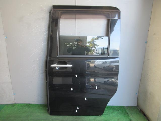 【中古】中古部品 タント L375S 左ﾘｱﾄﾞｱ 【3330560100-260501001713400】｜e-cleマート