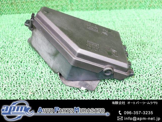 【中古】中古部品 ローバー 75 RJ25 ﾋｭｰｽﾞﾎﾞｯｸｽ 【3310070100-001629090367800】