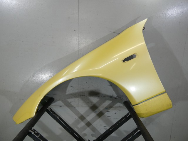 【中古】中古部品 フェアレディZ CZ32 左ﾌﾛﾝﾄﾌｪﾝﾀﾞｰ 【3260250000-000026056610700】｜e-cleマート