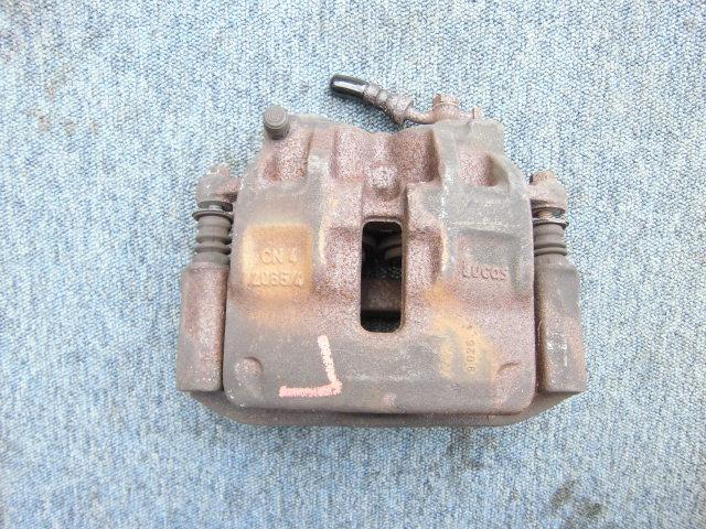 【中古】中古部品 ランドローバー ディスカバリー LT56 左ﾌﾛﾝﾄｷｬﾘﾊﾟｰ 【3310070100-001044716844360】