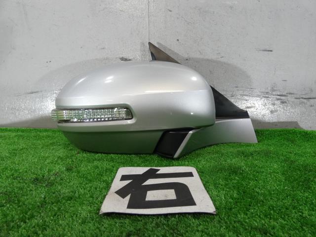 【中古】中古部品 スイフト ZC72S 右サイドミラー 【3260250000-000026057213500】|e-cleマート