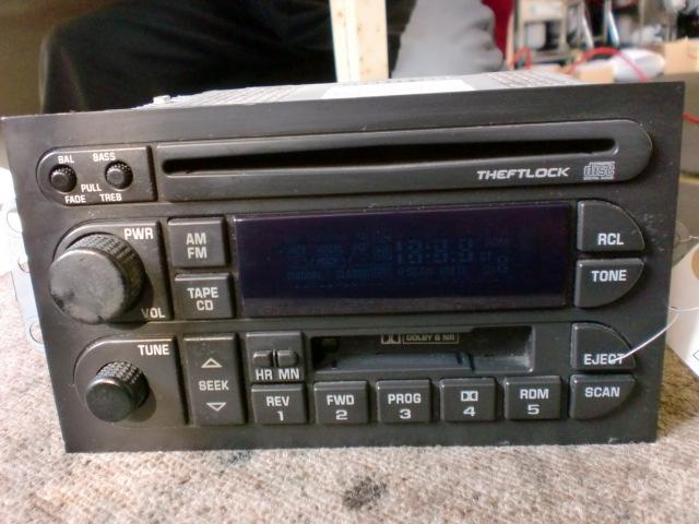 【中古】中古部品 シボレー ブレイザー CT34G ｵｰﾃﾞｨｵ 【3310070100-000767827061050】｜e-cleマート