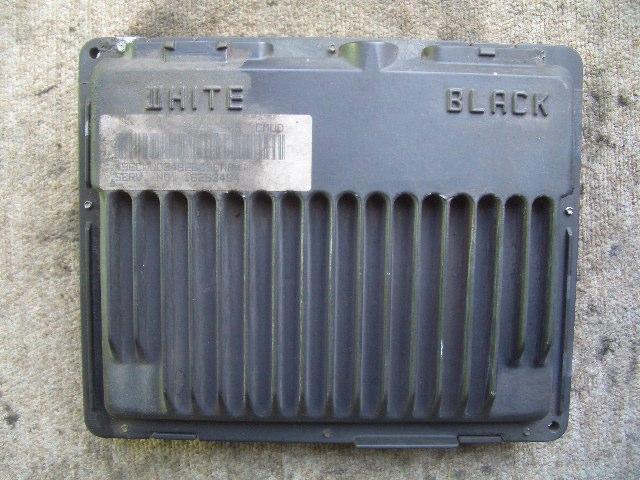 【中古】中古部品 シボレー ブレイザー CT34G ｴﾝｼﾞﾝｺﾝﾋﾟｭｰﾀｰ 【3310070100-000886290663100】