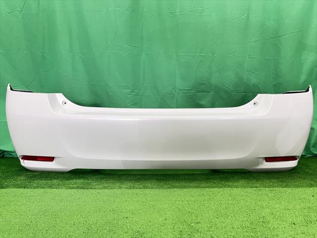 【中古】中古部品 カローラアクシオ NKE165 ﾘｱﾊﾞﾝﾊﾟｰ 【3330240100-002026549615100】｜e-cleマート