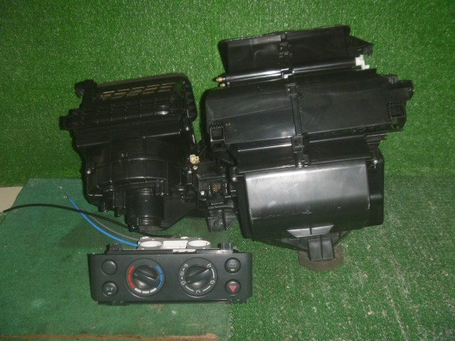 【中古】中古部品 エブリィ DA64V A/Cクーリングユニット 【3330370100-000263009460800】|e-cleマート