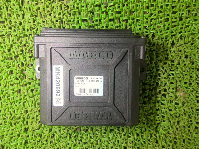 【中古】中古部品 ファイター FK64F ｻｽﾍﾟﾝｼｮﾝｺﾝﾋﾟｭｰﾀｰ 【3330540100-260304000663300】｜e-cleマート