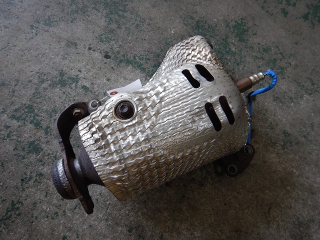 【中古】中古部品 ミライース LA300S エキゾーストマニホールド 【3330810100-260512000620160】|e-cleマート