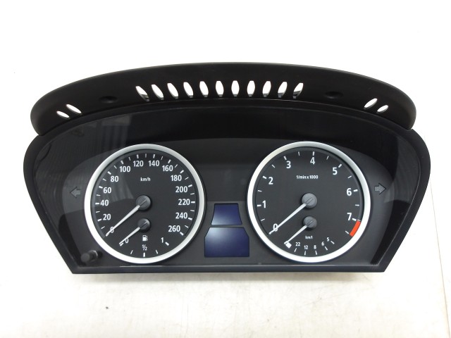 【中古】中古部品 BMW 5シリーズ NE25 ｽﾋﾟｰﾄﾞﾒｰﾀｰ 【3310250100-000263016161400】｜e-cleマート 43,098円