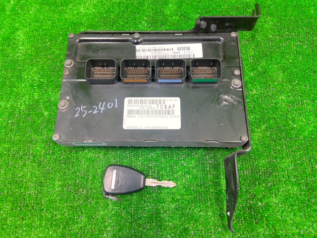 【中古】中古部品 ダッジ アベンジャー JSD27 ｴﾝｼﾞﾝｺﾝﾋﾟｭｰﾀｰ 【3330200100-252401000063100】｜e-cleマート