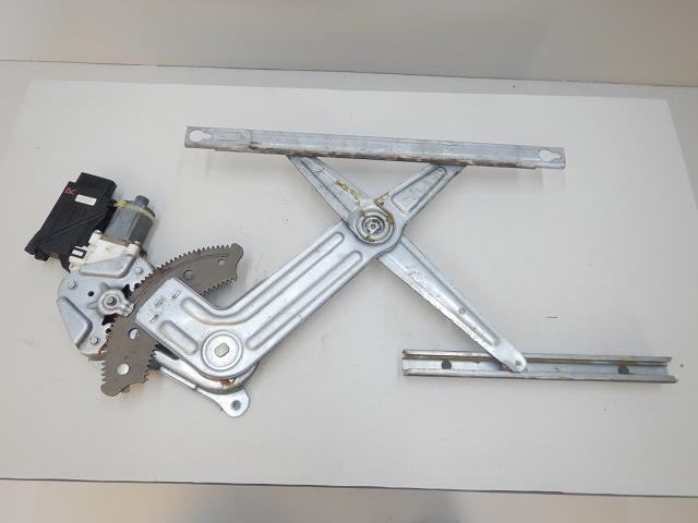 【中古】中古部品 クライスラーPTクルーザー PT2K24 右フロントドアレギュレータ・モーター 【3310070100-001704207913120】|e-cleマート