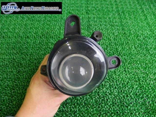 【中古】中古部品 VW パサート 3BAZX 右ﾌｫｸﾞﾗﾝﾌﾟ 【3310070100-001234913010850】
