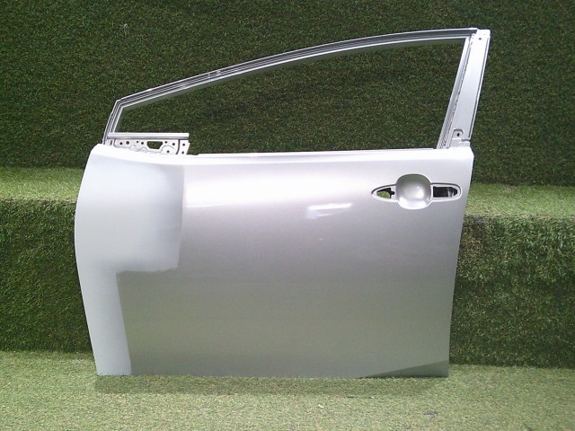 【中古】再生部品 プリウス ZVW60 左フロントドア 【3331011000-260521500713200】|e-cleマート