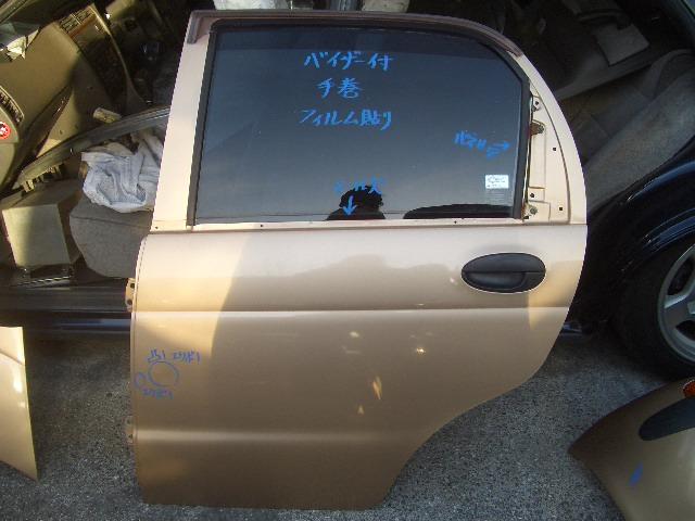 【中古】中古部品 大宇 マティス KLA4M 左リアドア 【3310070100-000901598013400】|e-cleマート