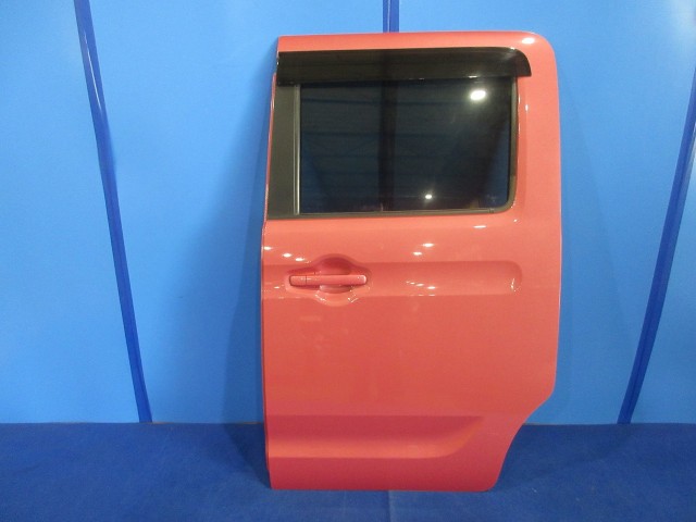 【中古】中古部品 フレアワゴン MM53S 左ﾘｱﾄﾞｱ 【3310590000-202605060913400】｜e-cleマート
